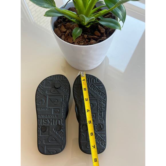 Quicksilver kids Flip Flops size 11/12 - Picture 5 of 7